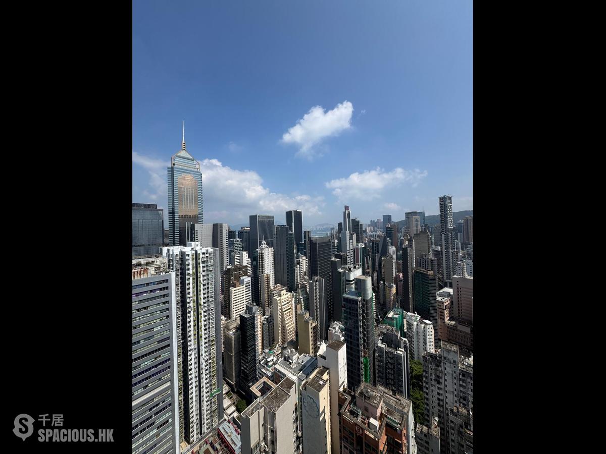 Wan Chai - The Avenue Phase 2 Block 3 01