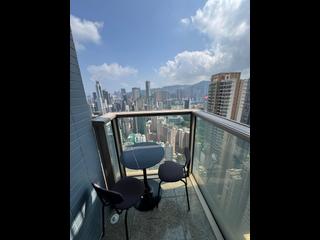 Wan Chai - The Avenue Phase 2 Block 3 02