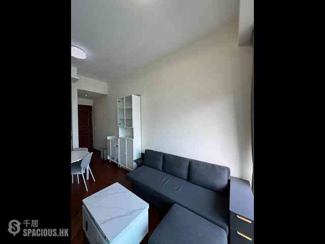 Wan Chai - The Avenue Phase 2 Block 3 05