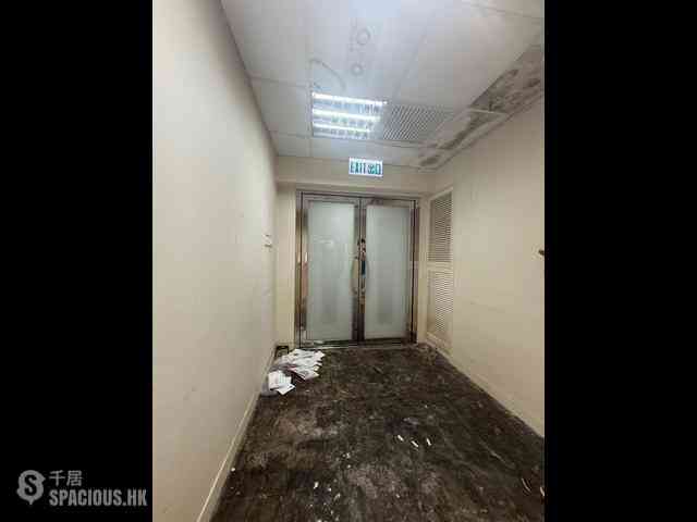 Sheung Wan - 西成基商業中心 02
