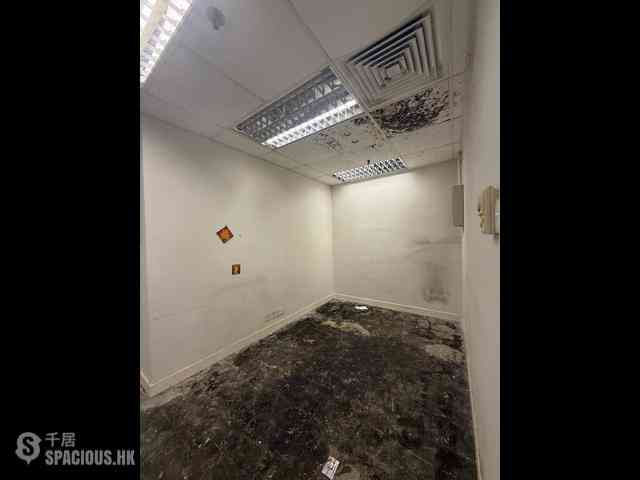 Sheung Wan - 西成基商業中心 06