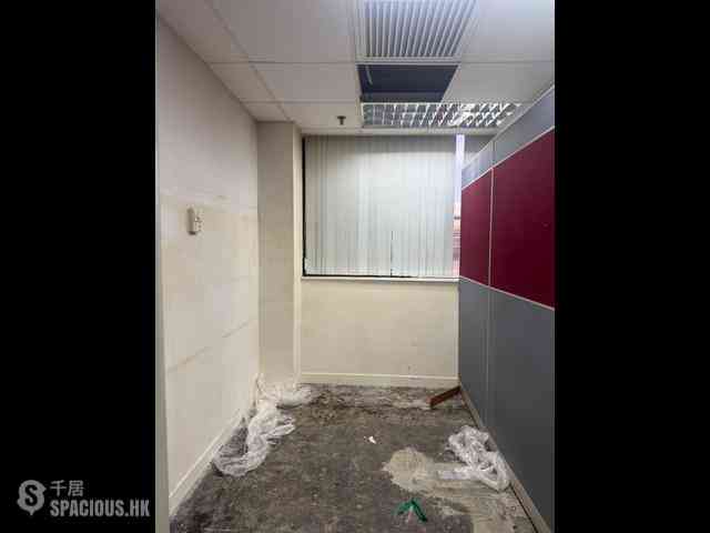 Sheung Wan - 西成基商業中心 12