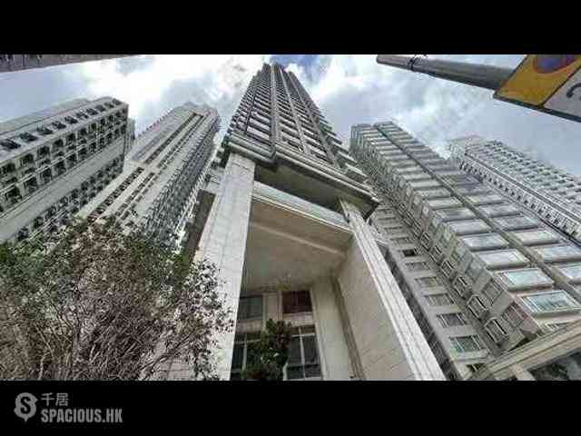 Wan Chai - The Avenue Phase 2 Block 1 01