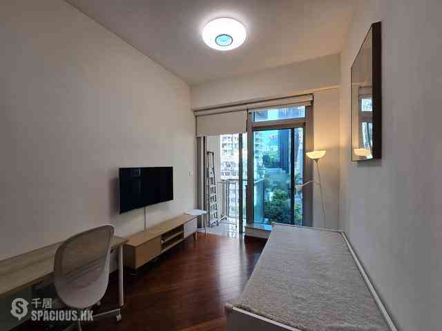 Wan Chai - The Avenue 02