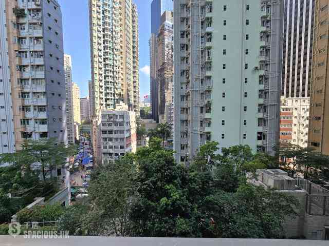 Wan Chai - The Avenue 10
