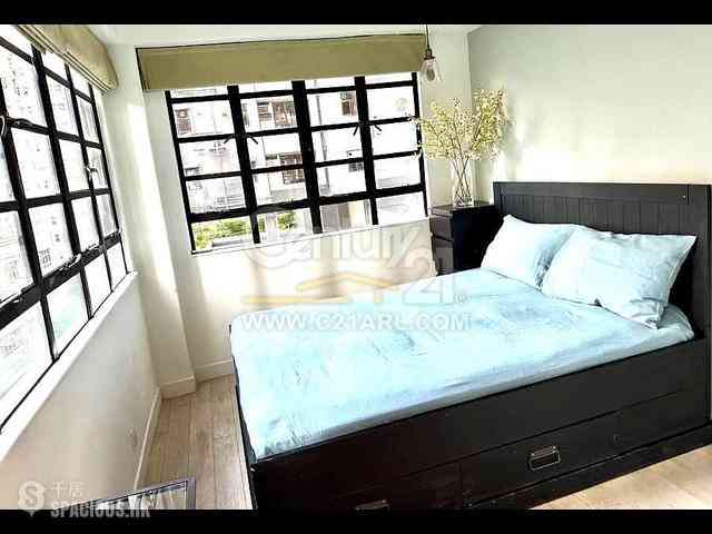 Sai Ying Pun - Fook On Building 06