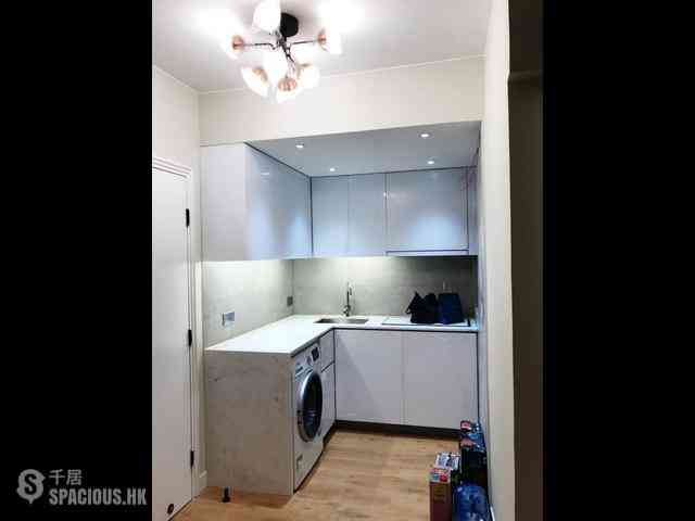 Mid Levels Central - Jadestone Court 07
