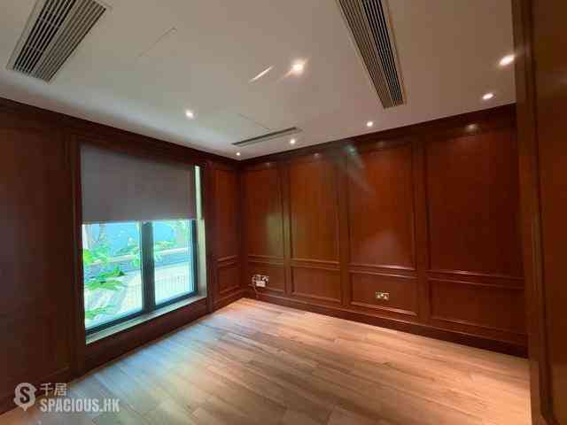 Stanley - Le Palais 12