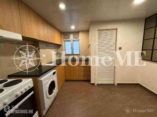 Mid Levels Central - Mountain View Court 03