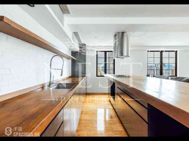 Sai Ying Pun - Wing Cheung Court 04