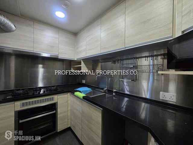 Mid Levels Central - Goldwin Heights 06