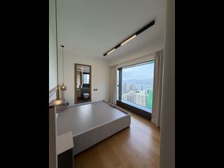 Mid Levels West - Alassio 04