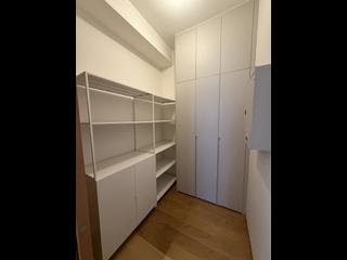 Mid Levels West - Alassio 12