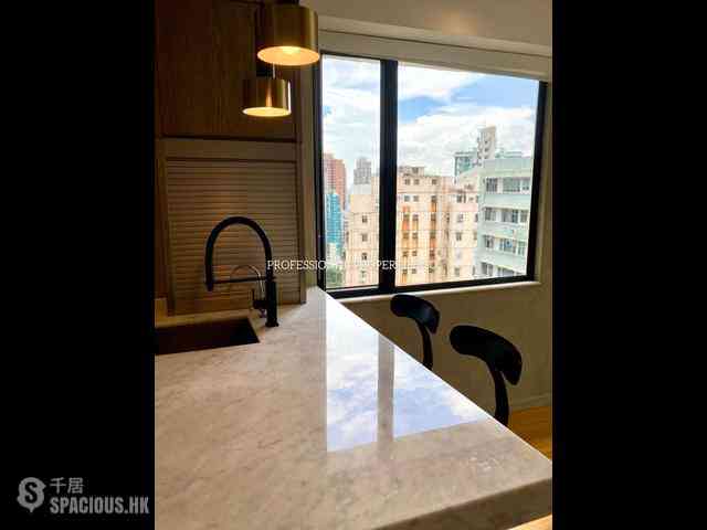 Mid Levels Central - On Fung Building 13