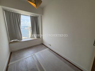 Sai Ying Pun - Island Crest 02