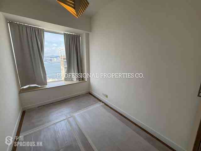 Sai Ying Pun - Island Crest 02