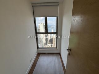Sai Ying Pun - Island Crest 06