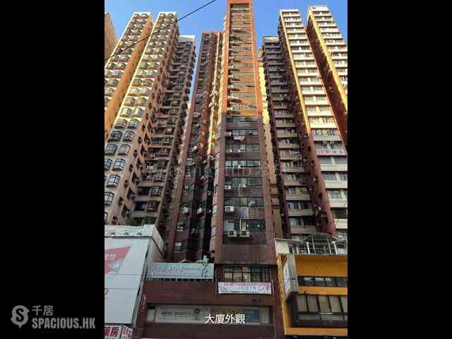 North Point - Bank Tower 02