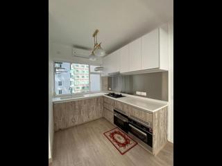 Mid Levels Central - Carlos Court 07
