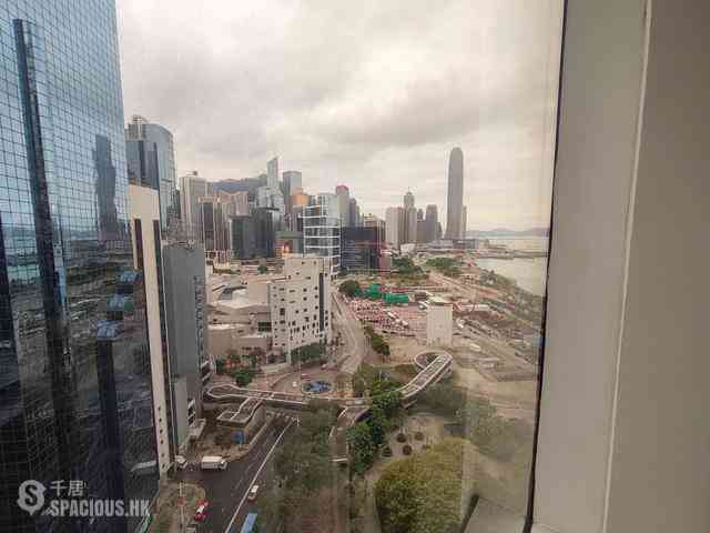Wan Chai - Convention Plaza Apartments 07