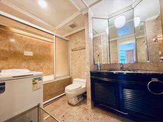 Wan Chai - Convention Plaza Apartments 10