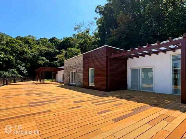Clear Water Bay - Pik Uk 02
