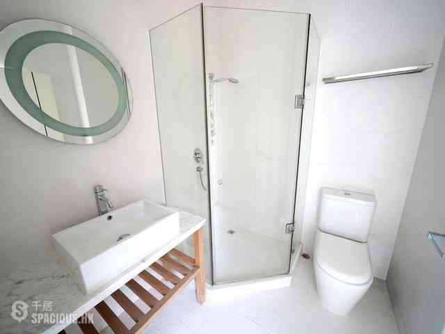 Clear Water Bay - Pik Uk 10