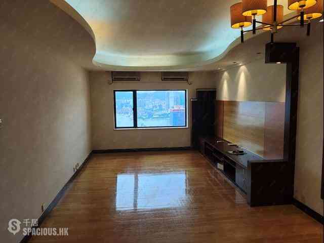 Mid Levels West - Scenic Heights Block 2 08