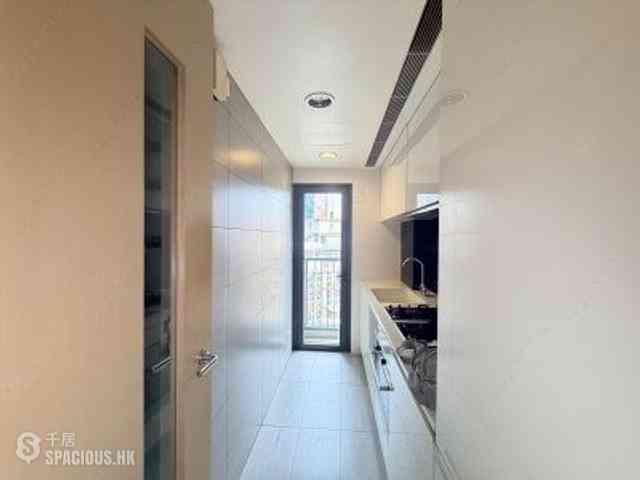 Wan Chai - The Oakhill 11