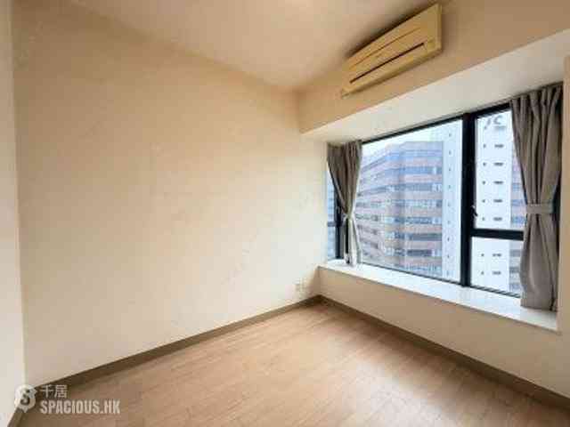 Wan Chai - The Oakhill 13