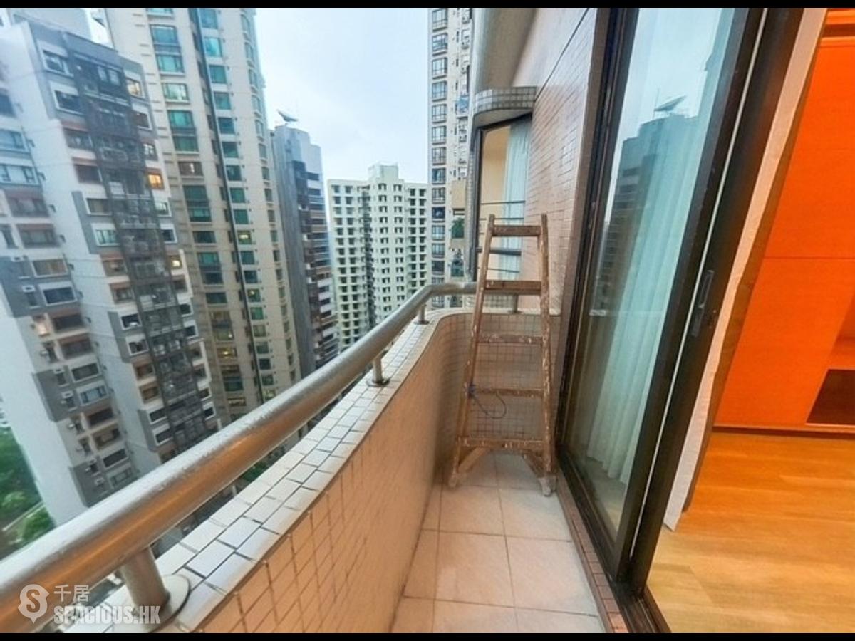 Mid Levels Central - Wilshire Park 01