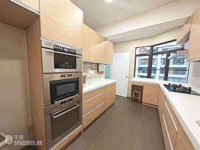 Mid Levels Central - Wilshire Park 06