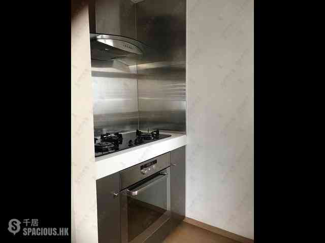 Mid Levels Central - Robinson Heights Block 3 05