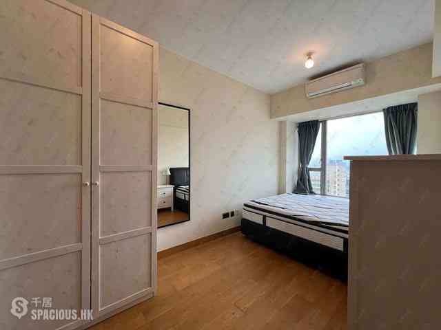 Sai Ying Pun - The Nova 06
