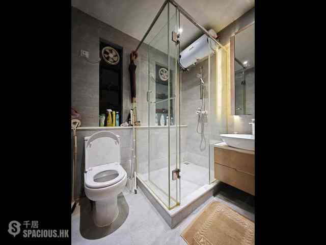 Wan Chai - Hip Sang Building 05