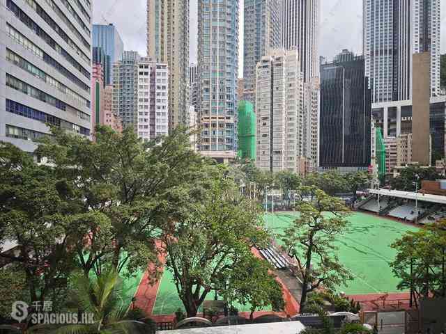 Wan Chai - Hip Sang Building 07