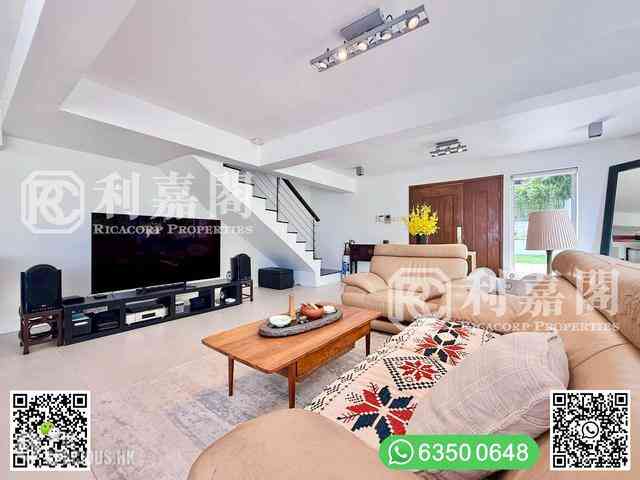 Clear Water Bay - Pik Uk 18