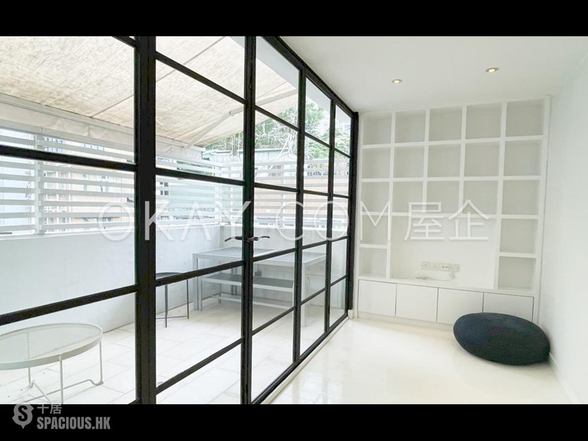 Poho - 55, Tung Street 01