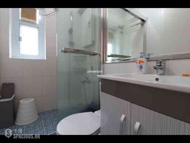 Wan Chai - Greenland House 08