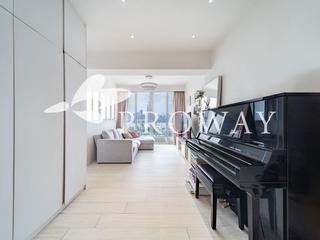 Causeway Bay - Hoi Deen Court 05