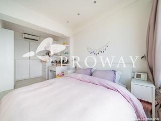 Causeway Bay - Hoi Deen Court 07