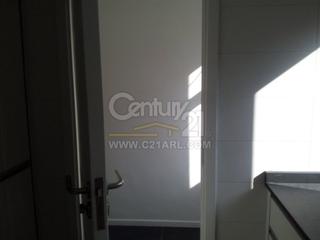 Stubbs Road - Crescent Heights 08