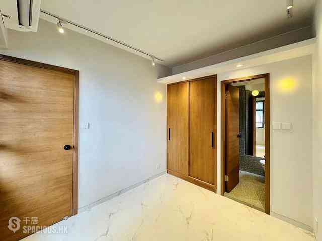 Soho - Kam Kin Mansion 04