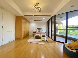 Shouson Hill - Henredon Court 11