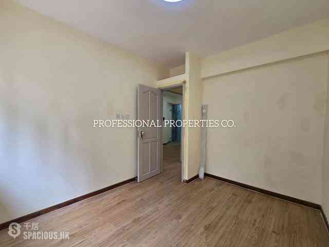Mid Levels Central - Carlos Court 04