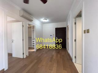 Soho - Centrestage 02