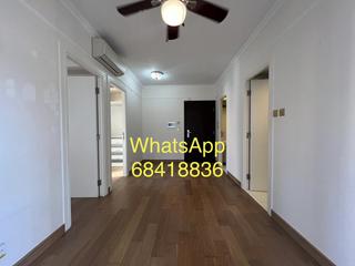 Soho - Centrestage 10