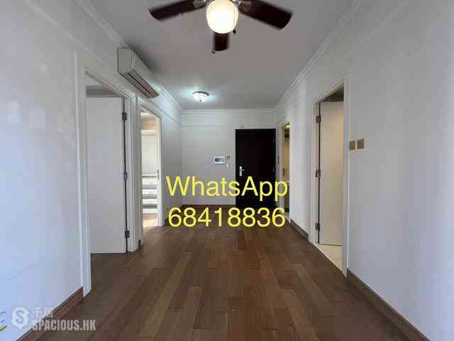 Soho - Centrestage 10