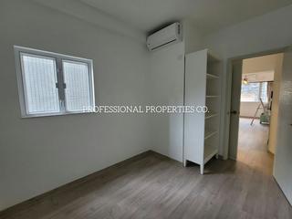 Mid Levels Central - Carlos Court 06