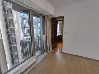 Sai Ying Pun - The Summa Block 1 04